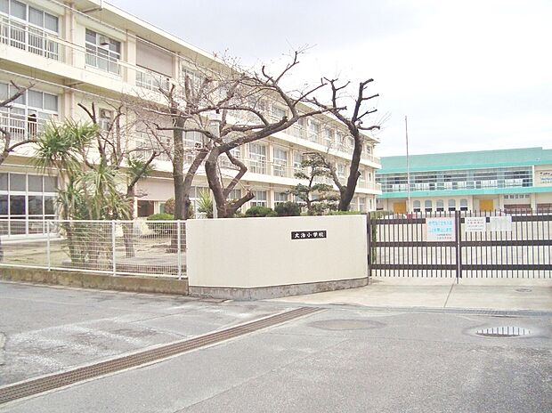 大治町立大治小学校（約640m）