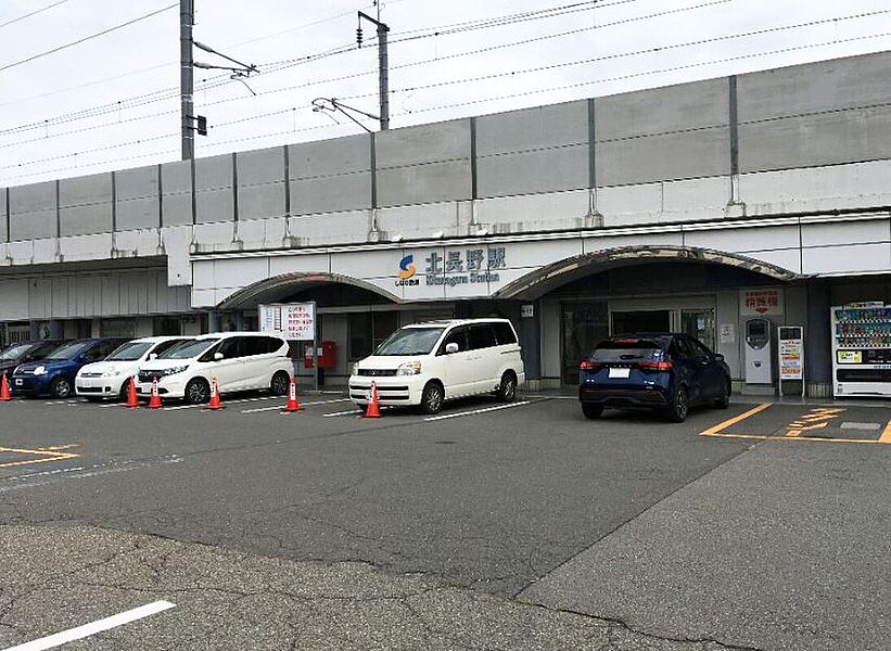 【車・交通】北しなの線「北長野」駅