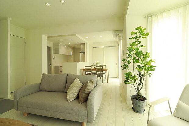 A棟リビング／2025年7月撮影