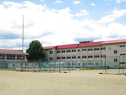 下小路中学校 約3000～3020m(徒歩38分)