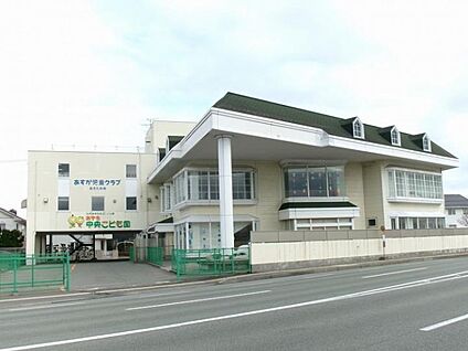 あきた中央こども園 約550～600m(徒歩7～8分)