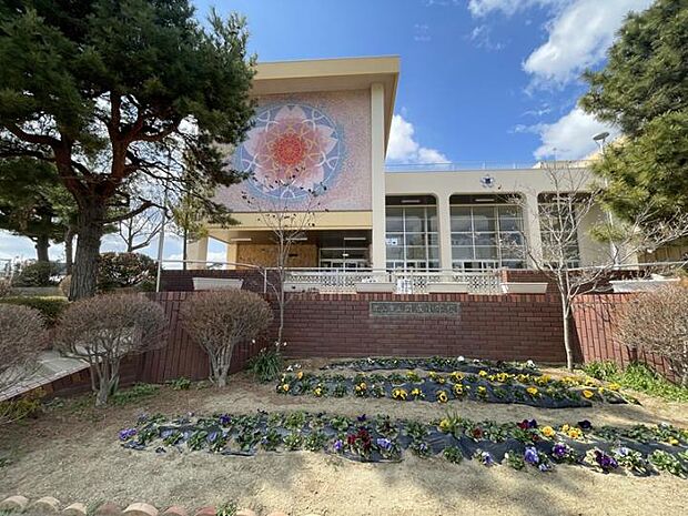 郡山市立開成小学校