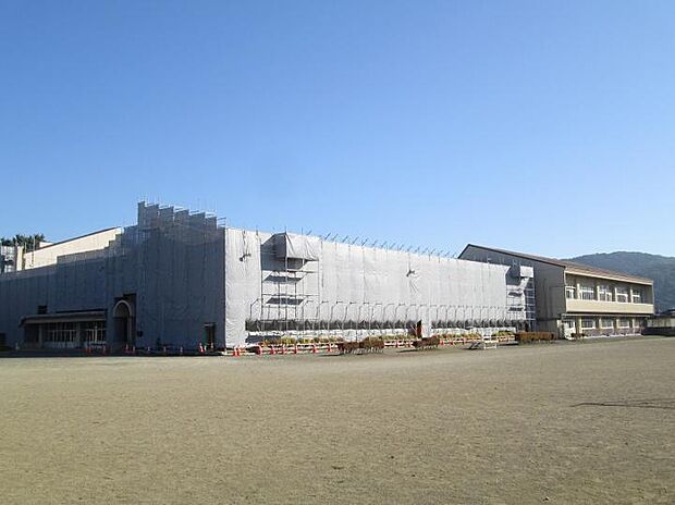 津志田小学校