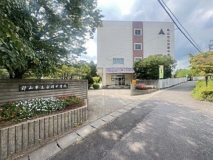 郡山市立安積中学校 1600m