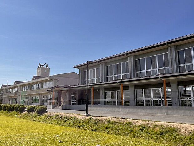 大崎市立敷玉小学校(約3,680m)