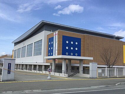 東根市立大森小学校 730m