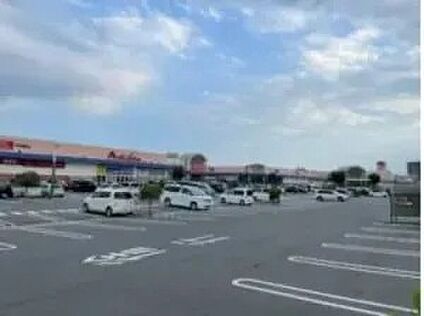 マルナカ新倉敷店 2,300m(徒歩32分)