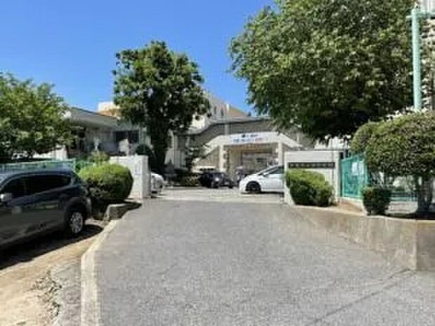 倉敷市立南中学校（約800m）