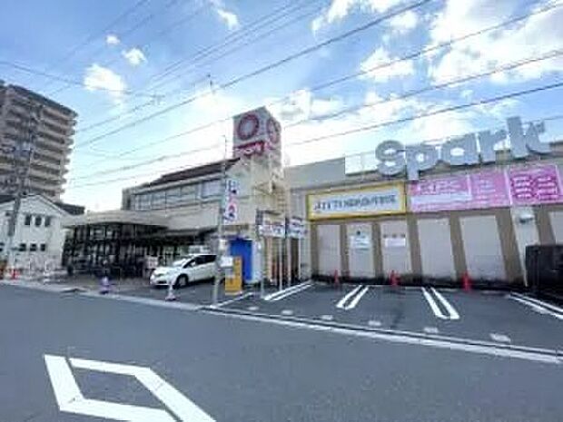 スパーク庚午ビル（約550m）