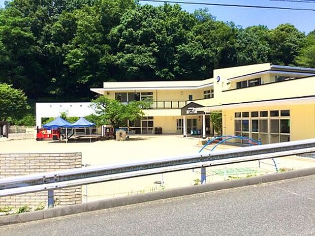 瀬戸こども園(約550m)
