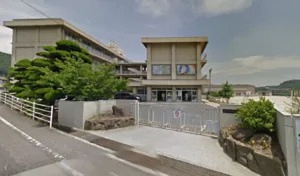福山市立大津野小学校（約680m）