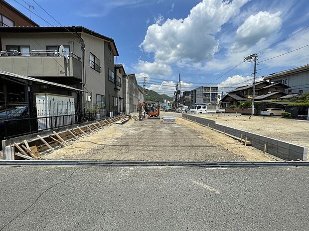 【現地写真(造成前写真)】現在造成中です