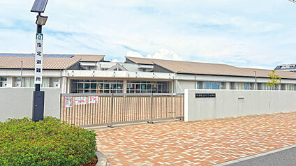 あさひ小学校 約340m(徒歩5分)