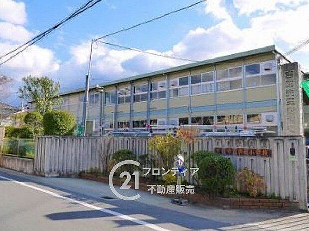 天理市立前栽小学校(約1,600m)