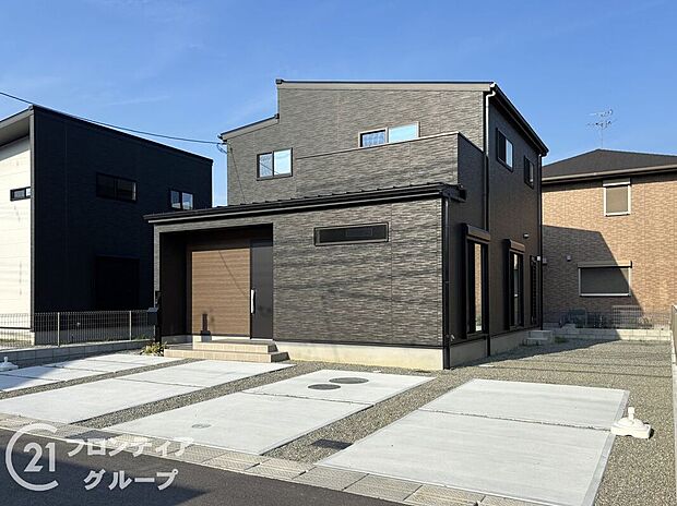 【外観】【２号棟】現地外観写真 ＼購入後も安心なアフターサービス／購入後のフォローの充実さに自信あり！お住まい後の不安や、カスタマイズのご希望など、全力でサポートします！末永いお付き合いをお約束いたします。