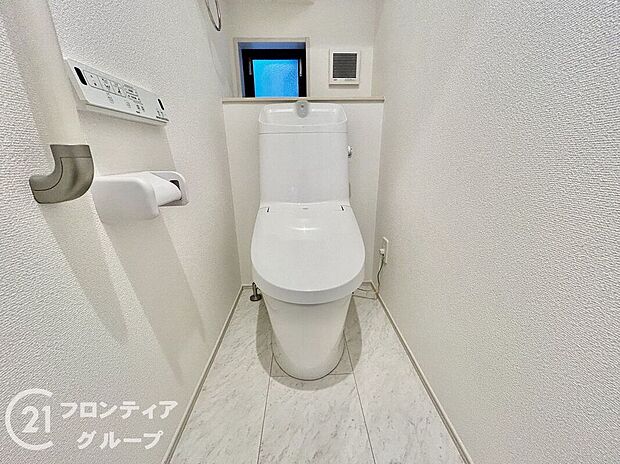 【トイレ】ウォシュレット機能標準設備で快適に！大切な水をムダなく節約する省エネ機能付き！