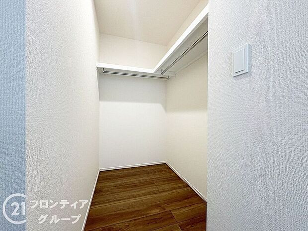 【収納】充実した収納スペースなので、お子様が大きくなって、荷物が増えてもたっぷり収納しておけますね