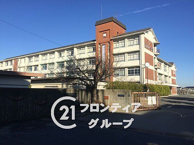 奈良市立都跡中学校(約1,430m)
