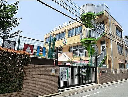 多摩幼稚園 656m