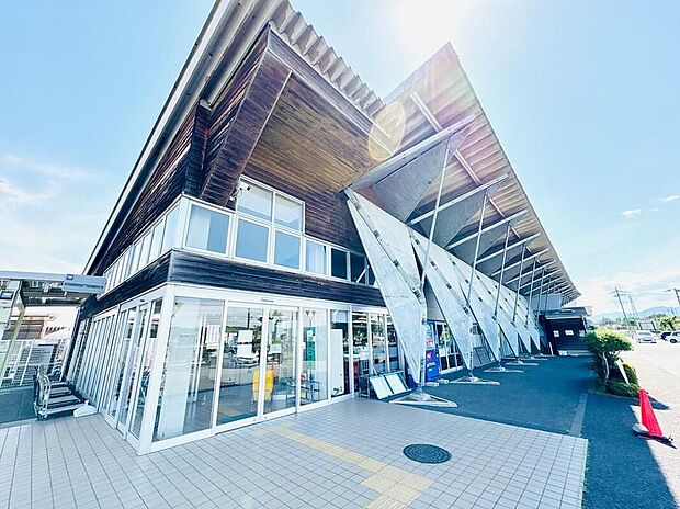 JA直売所 秋川ファーマーズセンター（約480m）