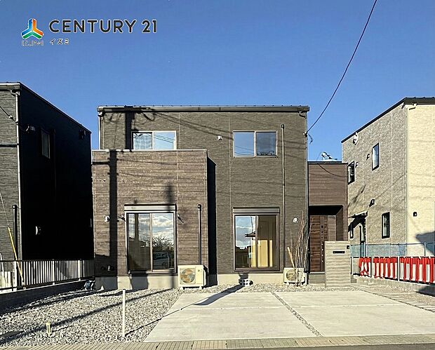 2号棟　ゆったりとした駐車スペース