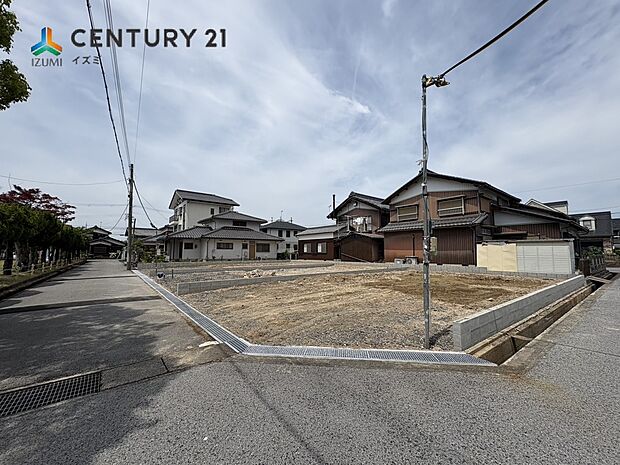 くすのき通りが近くお出かけにもお買い物にも便利な立地
