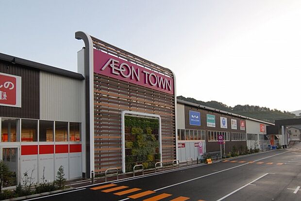 イオンタウン彦根