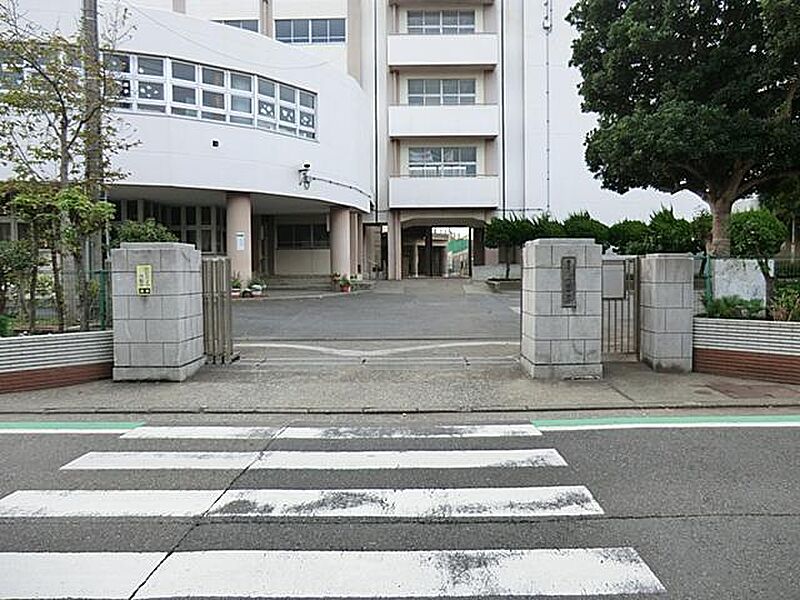 【学校】横浜市立六浦中学校