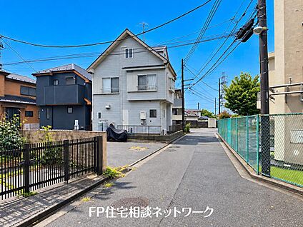 前面道路含む現地写真