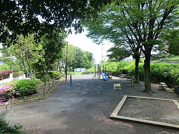洋光台六丁目公園(約350m・徒歩5分)