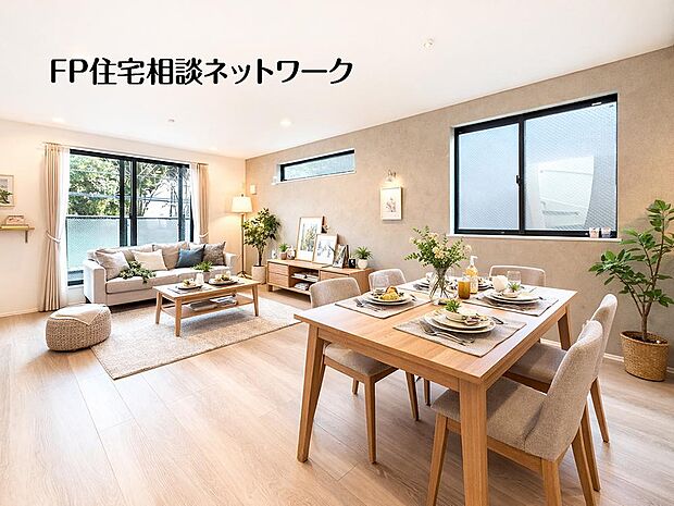 【内観】≪売主施工内観例≫  売主にて建築施工時の内観例のため、お客様が建築される際の建物とは、間取り、内装カラー、建具、設備、仕様等が異なる場合があります。