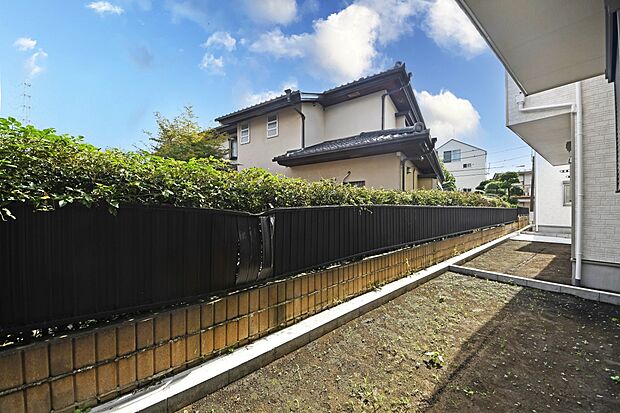 【庭】プール・BBQ、ガーデニングetc...使い方はお客様のお好みに合わせることができます!(8号棟) (8号棟)