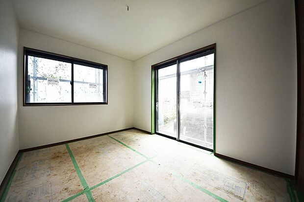 【リビング以外の居室】一人ひとりの大切なプライベート空間。ゆとりある広さで、一人の時間をゆったりと過ごせる安らぐお部屋になるはずです。