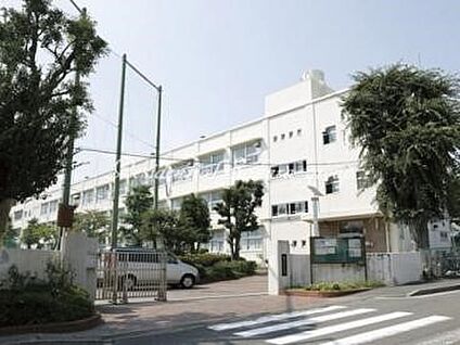 横浜市立鶴ケ峯中学校 1260m(16分)