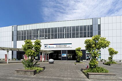 名鉄常滑線・河和線「太田川駅」 約2,620m(徒歩33分)