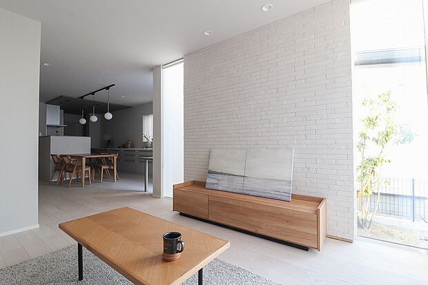 【■No.1／リビング】どこにいても、家族の気配を感じる事ができます