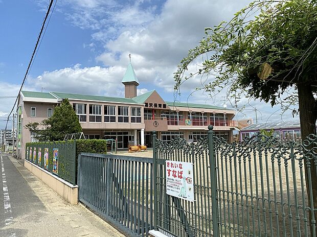 稲沢保育園(約1m)