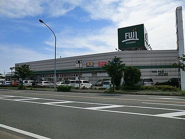 Fuji橋戸店（約1,114m）
