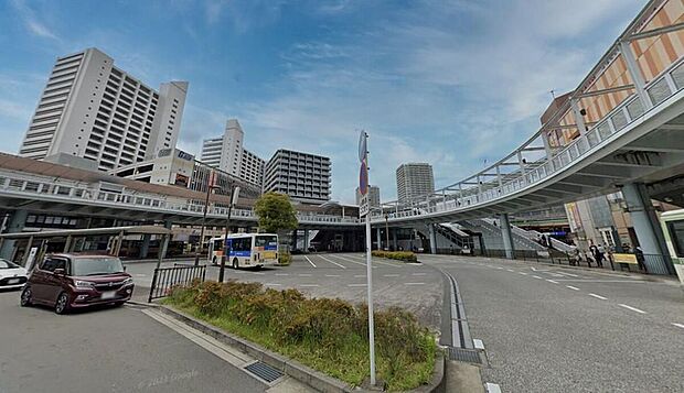 海老名駅(約2,200m)
