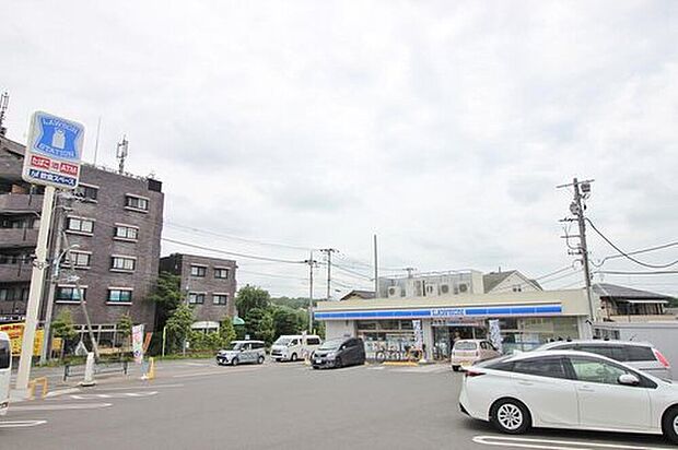 ローソン(約1,400m)