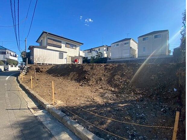 ■土地50坪超のゆとり×成瀬駅徒歩14分の静穏な好立地♪
■都市近郊で通勤・通学やお買い物に便利地域！