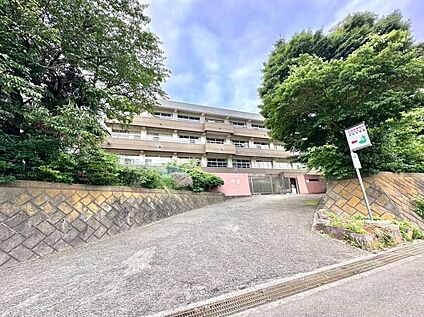 大谷中学校 約1000ｍ(徒歩約13分)