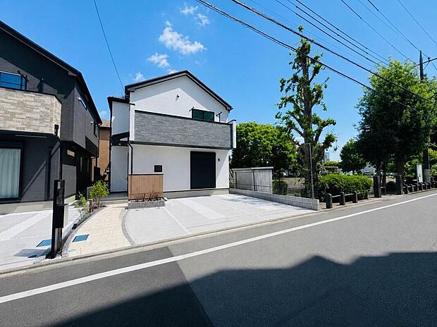 【◇◆外観◆◇】閑静な街並みに立地し、すぐ近くにお子様が遊ぶのに最適な相生公園があります。桜の名所、鹿沼公園まで約750ｍと、周辺は豊かで充実した環境です。