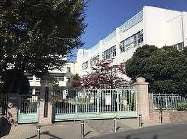 さいたま市立大久保小学校まで950m 徒歩12分