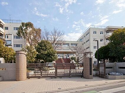 さいたま市立上大久保中学校 687ｍ(徒歩9分)