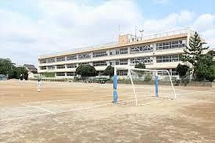 さいたま市立大東小学校 319ｍ(徒歩4分)