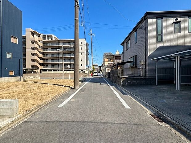 前面道路　西側
2026年3月撮影