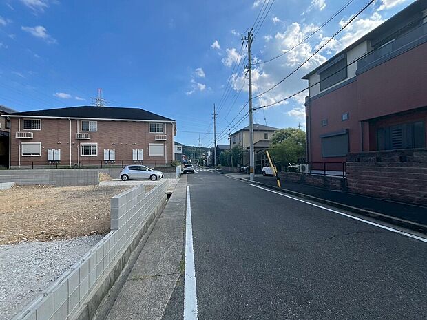 前面道路
2025年9月撮影