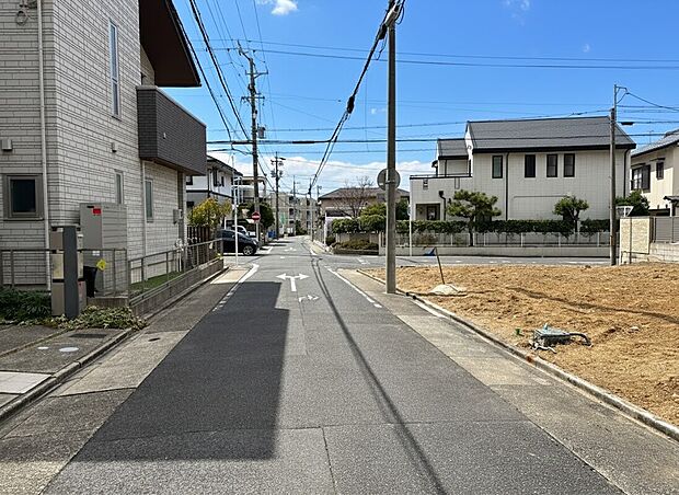 前面道路　南側
2026年2月撮影