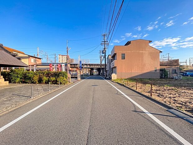前面道路 北側